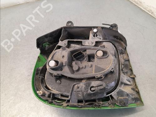 Used Right taillight Right taillight SMART FORFOUR Hatchback (453) electric drive / EQ (453.091) (56 hp) 33444818 33444818