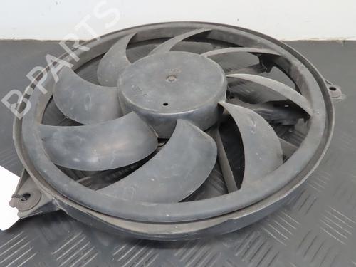 radiator-fan-peugeot-206-hatchback-2ac-16-i-125391-1998-1999-2000-2001-2002-2003-2004-2005-2006-2007-2008-2009-2010-2011-2012-19337649 main image