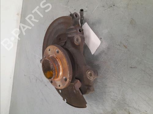 Used Right front steering knuckle RENAULT CLIO V (B7_) 1.0 TCe 100 (B7MT) (101 hp) 27332689