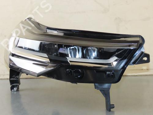 Right headlight RENAULT CAPTUR II (HF_) E-TECH 145 (HFMU) | BP31241085C29 