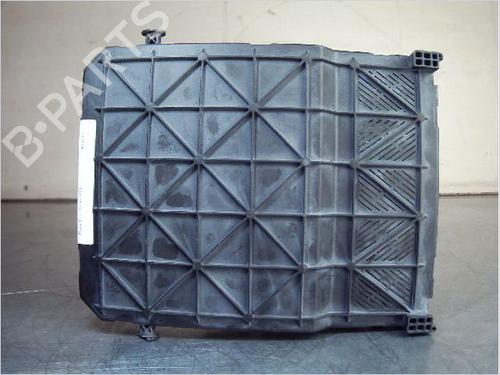 Used Fuse box CITROËN C3 I (FC_, FN_) 1.4 HDi (68 hp) 23157904