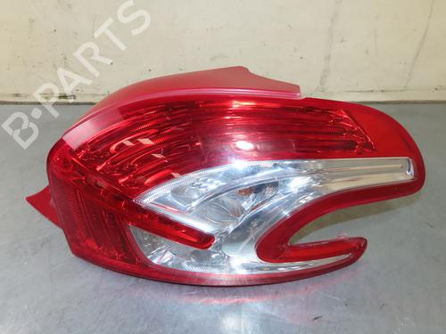Used Right taillight Right taillight 37675938 37675938