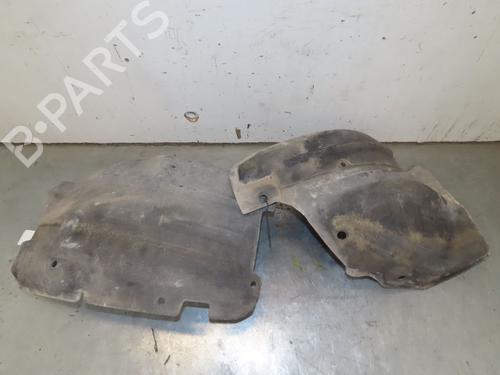 Used Wheel arch RENAULT MEGANE IV Hatchback (B9A/M/N_) 1.5 dCi 110 (B9A3) (110 hp) 27351630