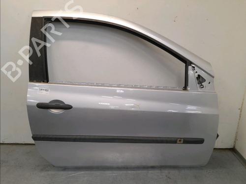 Used Right front door RENAULT CLIO III (BR0/1, CR0/1) 1.4 16V (98 hp) 15273344