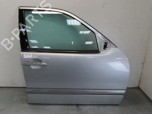 Used Right front door MERCEDES-BENZ E-CLASS T-Model (S210) E 220 T CDI (210.206) (143 hp) 17909777