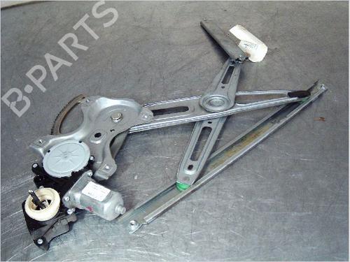 Used Front left window mechanism TOYOTA YARIS (_P9_) 1.4 D-4D (NLP90_, NLP90R) (90 hp) 9409715