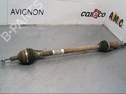 Used Right rear driveshaft Right rear driveshaft RENAULT TWINGO III (BCM_, BCA_) 0.9 TCe 90 (BCM9, BCM2) (90 hp) 9402644 9402644