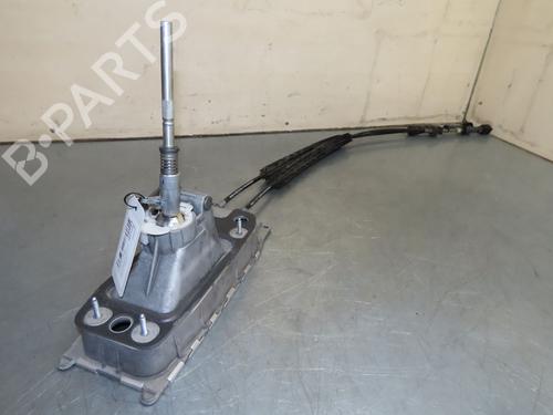 Used Gear lever VW SCIROCCO III (137, 138) 1.4 TSI (122 hp) 16897804