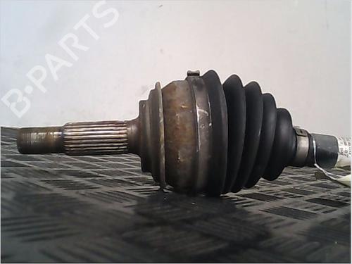 Used Right front driveshaft TOYOTA YARIS (_P9_) 1.4 D-4D (NLP90_, NLP90R) (90 hp) 9410623