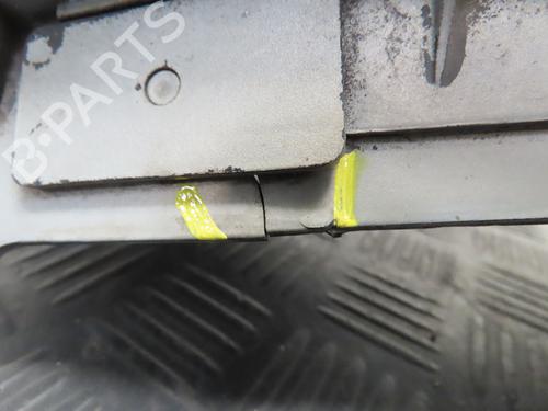 Used Right front fenders RENAULT CLIO II (BB_, CB_) 1.4 16V (B/CB0P, BB13) (98 hp) 32399356