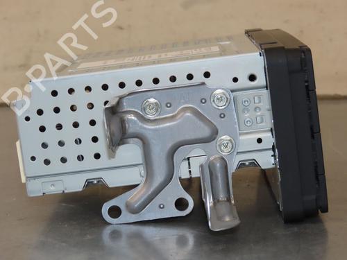 Radio TOYOTA YARIS (_P13_) 1.5 (NSP131_) | BP27351620E6 