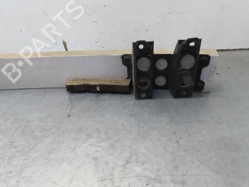 Used Rear bumper reinforcement MAZDA MX-5 II (NB) 1.6 16V (NB6C) (110 hp) 17609516