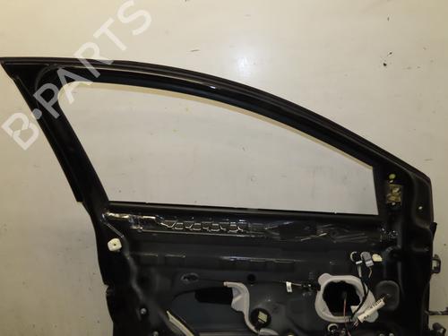 Dør venstre foran RENAULT MEGANE IV Hatchback (B9A/M/N_) 1.5 dCi 110 (B9A3) (110 hp) 31241056