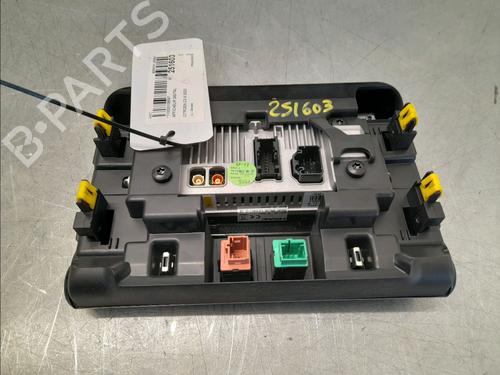 Display CITROËN C3 III (SX) 1.2 PureTech 82 | BP30691753C48