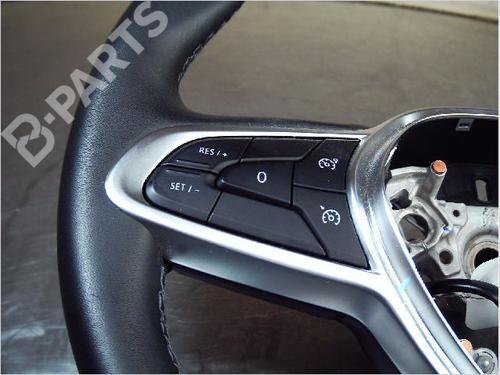 Steering wheel RENAULT CLIO V (B7_) 1.0 TCe 90 (B7MT) | BP10088686C49 