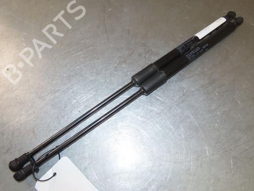 Used Tailgate lift support CITROËN C3 III (SX) 1.2 THP 110 (SXHNPS, SXHNZT, SXHNZ6) (110 hp) 29294044