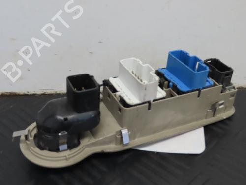Used Left front window switch RENAULT MODUS / GRAND MODUS (F/JP0_) 1.6 (JP03, JP0B, JP0U, JP0Y, JP1G) (112 hp) 23158711