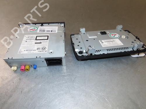 Used Radio VW GOLF VII (5G1, BQ1, BE1, BE2) 1.6 TDI (105 hp) 29380707