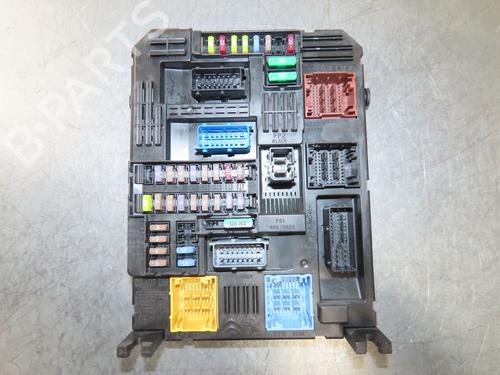 Used Fuse box Fuse box PEUGEOT 208 II (UB_, UP_, UW_, UJ_) e-208 (136 hp) 39966662 39966662