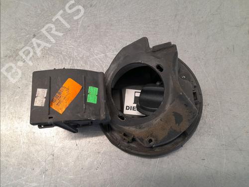 Used Fuel flap Fuel flap RENAULT CLIO IV (BH_) 1.5 dCi 75 (75 hp) 33297953 33297953