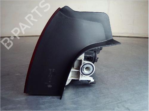 Venstre baglygte AUDI A4 B7 (8EC) 1.9 TDI (116 hp) 10151326