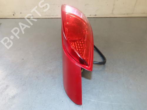 Right taillight PEUGEOT 807 (EB_) 2.2 HDi | BP9850303C35 