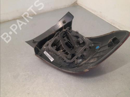 right-taillight-dacia-sandero-ii-2012-35747501 main image