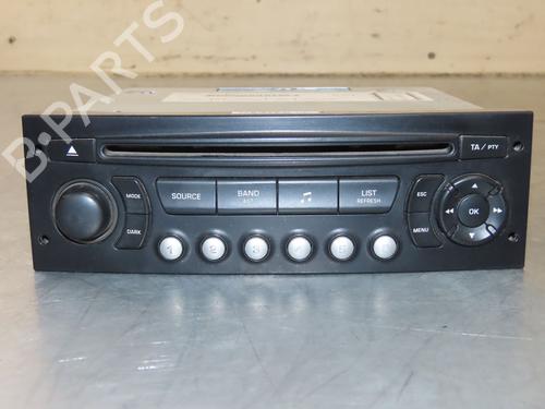 Used Radio FORD MONDEO IV (BA7) 1.8 TDCi (125 hp) 18912872