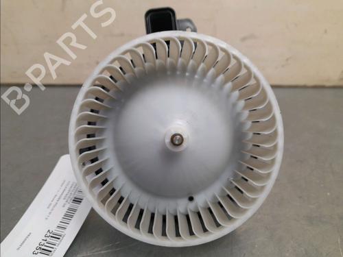 Used Heater blower motor VW POLO VI (AW1, BZ1, AE1) 1.0 TSI (95 hp) 16083463