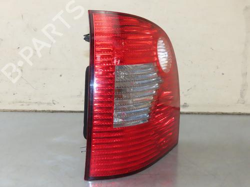 Left taillight VW POLO IV (9N_, 9A_) 1.2 12V | BP32399391C34