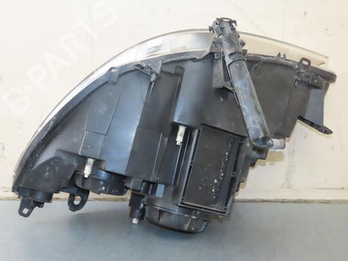 Right headlight PEUGEOT 807 (EB_) 2.0 HDI | BP23978672C29 