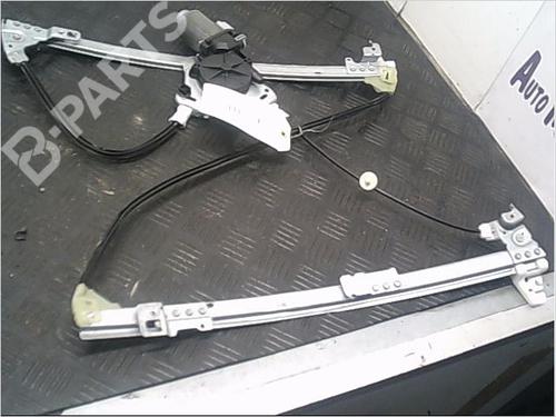 Used Front right window mechanism CITROËN XSARA (N1) 1.6 16V (109 hp) 9405583
