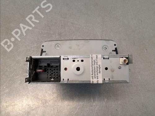 Used Radio Radio SEAT IBIZA IV (6J5, 6P1) 1.6 TDI (90 hp) 33711501 33711501