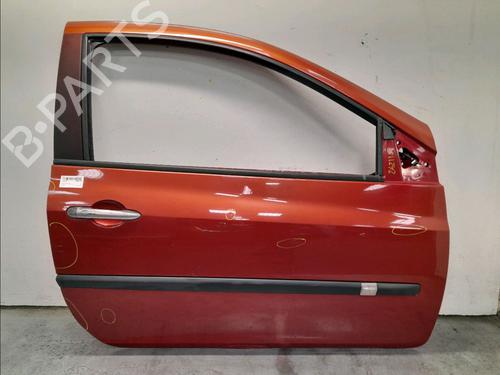 Used Right front door RENAULT CLIO III (BR0/1, CR0/1) 1.6 16V (BR05, BR0B, BR0Y, BR15, BR1J, BR1M, BR1Y, CR0B,... (112 hp) 22848138