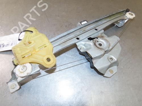 Alzavetro posteriore destra RENAULT CAPTUR I (J5_, H5_) 1.5 dCi 90 (J5N4, J5M5, J5MW, J5M6, J5AL, J5AJ) (90 hp) 29380730