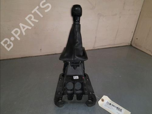 Gear lever PEUGEOT 208 I (CA_, CC_) 1.2 VTI 82 | BP12606578M90 