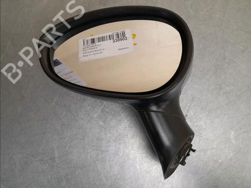 Used Left mirror FIAT PUNTO EVO (199_) 1.3 D Multijet (199AXC1A, 199BXC1A, 199AXT1A, 199BXT1A) (75 hp) 15722235