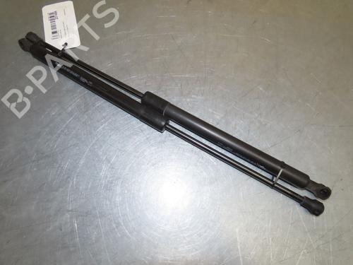 Used Tailgate lift support PEUGEOT 208 I (CA_, CC_) 1.4 HDi (68 hp) 16832570
