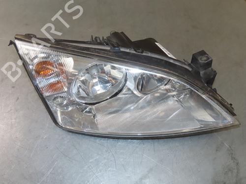 Right headlight FORD MONDEO III (B5Y) 1.8 16V | BP22367750C29 