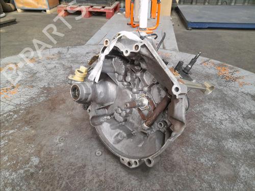 Used Gearbox Gearbox PEUGEOT 206 Hatchback (2A/C) 1.4 i (75 hp) 33477424 33477424