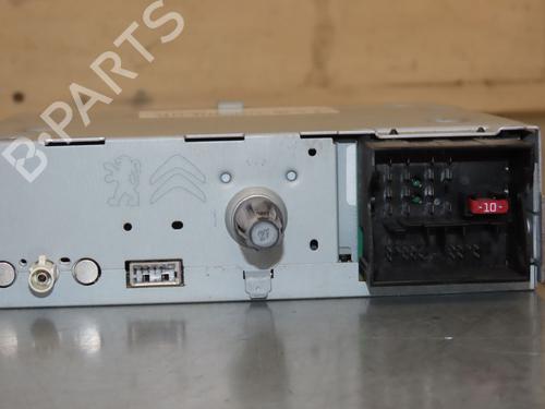 Used Radio CITROËN C4 II (NC_) 1.6 HDi 90 (92 hp) 30582882