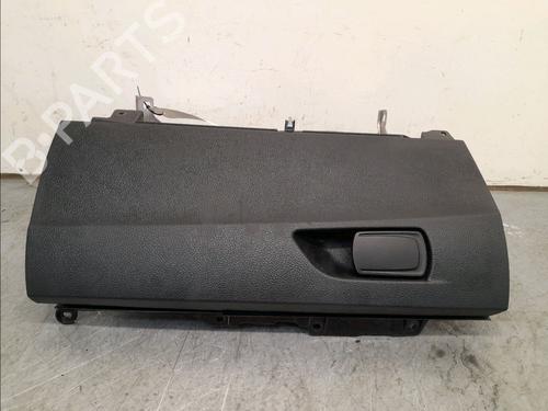 Used Glove box BMW 1 (F20) 116 d (116 hp) 12234257