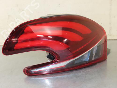 Right taillight PEUGEOT 208 I (CA_, CC_) 1.2 PureTech 82 | BP27289473C35
