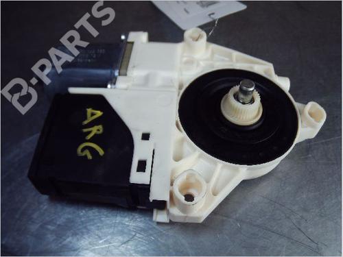 Used Rear left window mechanism RENAULT MEGANE III Grandtour (KZ0/1) 1.5 dCi (KZ09, KZ0D, KZ1G, KZ29, KZ14, KZ1W, KZ10, KZ1F,... (110 hp) 10906868