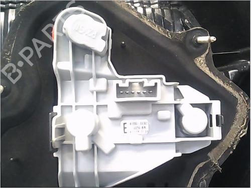 Used Right taillight TOYOTA COROLLA (_E12_) 1.4 VVT-i (ZZE120_, ZZE120R) (97 hp) 9406486