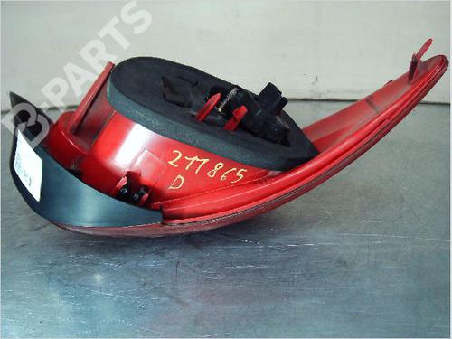 Right taillight PEUGEOT 206 CC (2D) 1.6 16V (2DNFUF, 2DNFUR) | BP9410294C35 
