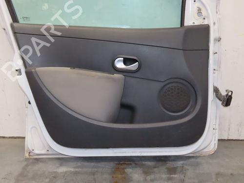 Left front door RENAULT CLIO III Grandtour (KR0/1_) 1.2 16V (KR02, KR0J) | BP27289449C2