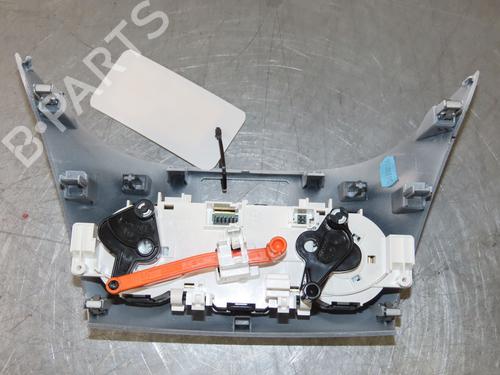 AC Styreenhet / Manøvreringsenhet PEUGEOT 208 I (CA_, CC_) 1.2 VTi 68 / PureTech 68 | BP22366521I5 