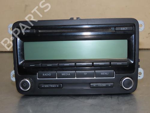Used Radio VW GOLF VI (5K1) 2.0 TDI (110 hp) 16647876