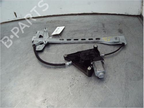 rudehejsemekanisme-hjre-foran-peugeot-108-10-vti-b001019380-2014-10562671 main image